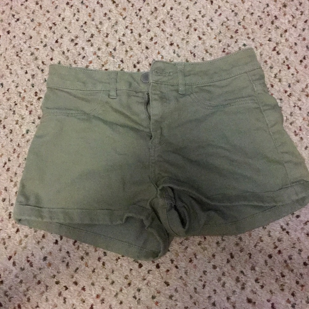 Olive green shorts from H&M